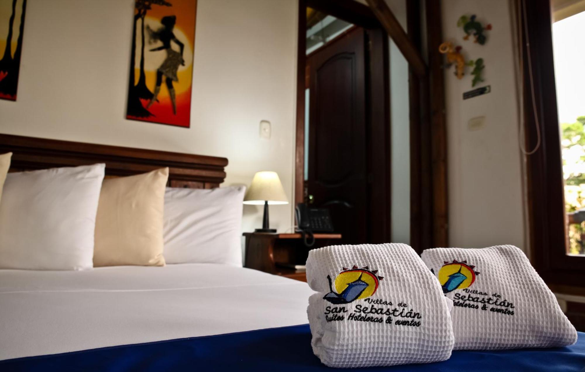Hotel Boutique Villas De San Sebastian La Palmera 객실 사진