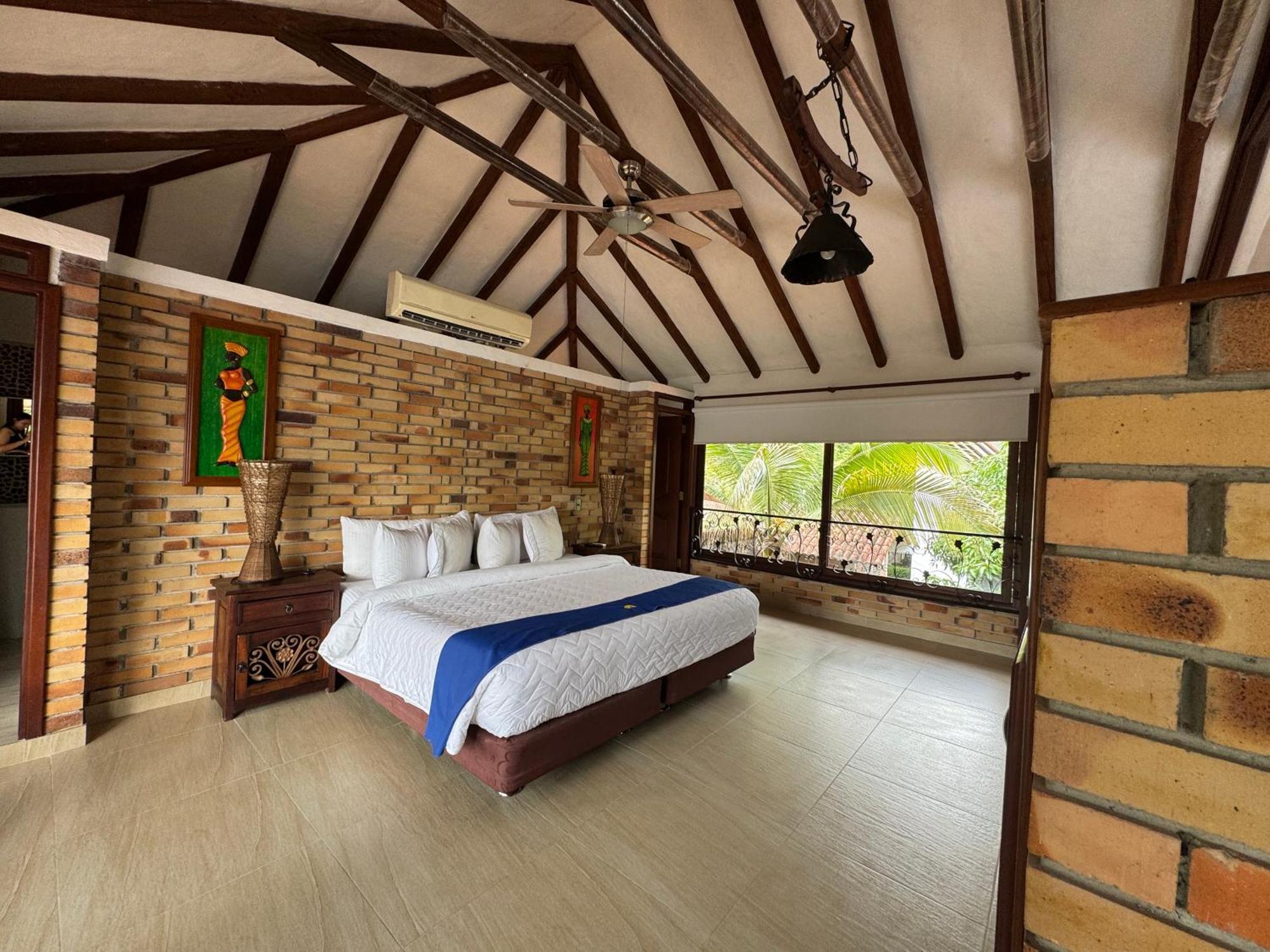 Hotel Boutique Villas De San Sebastian La Palmera 외부 사진
